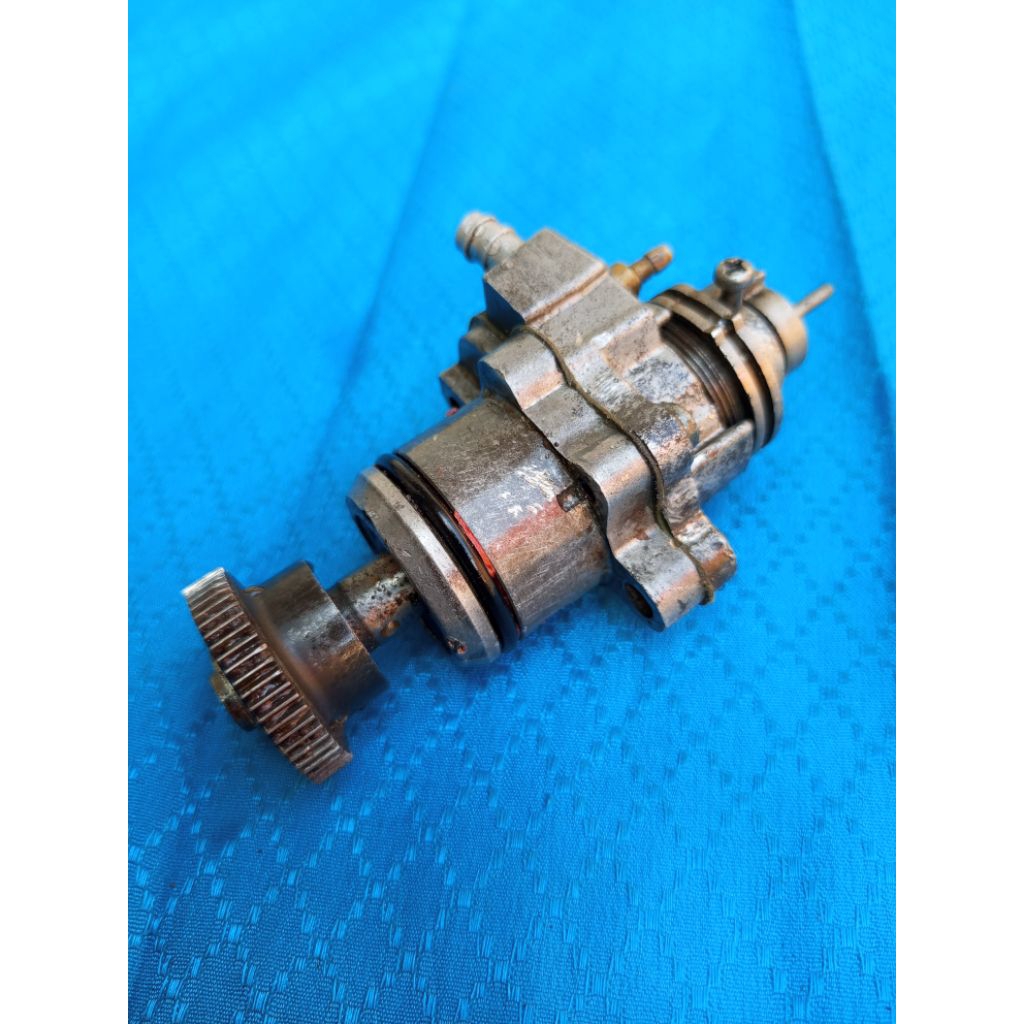 pompa oli samping Yamaha F1zr original copotan