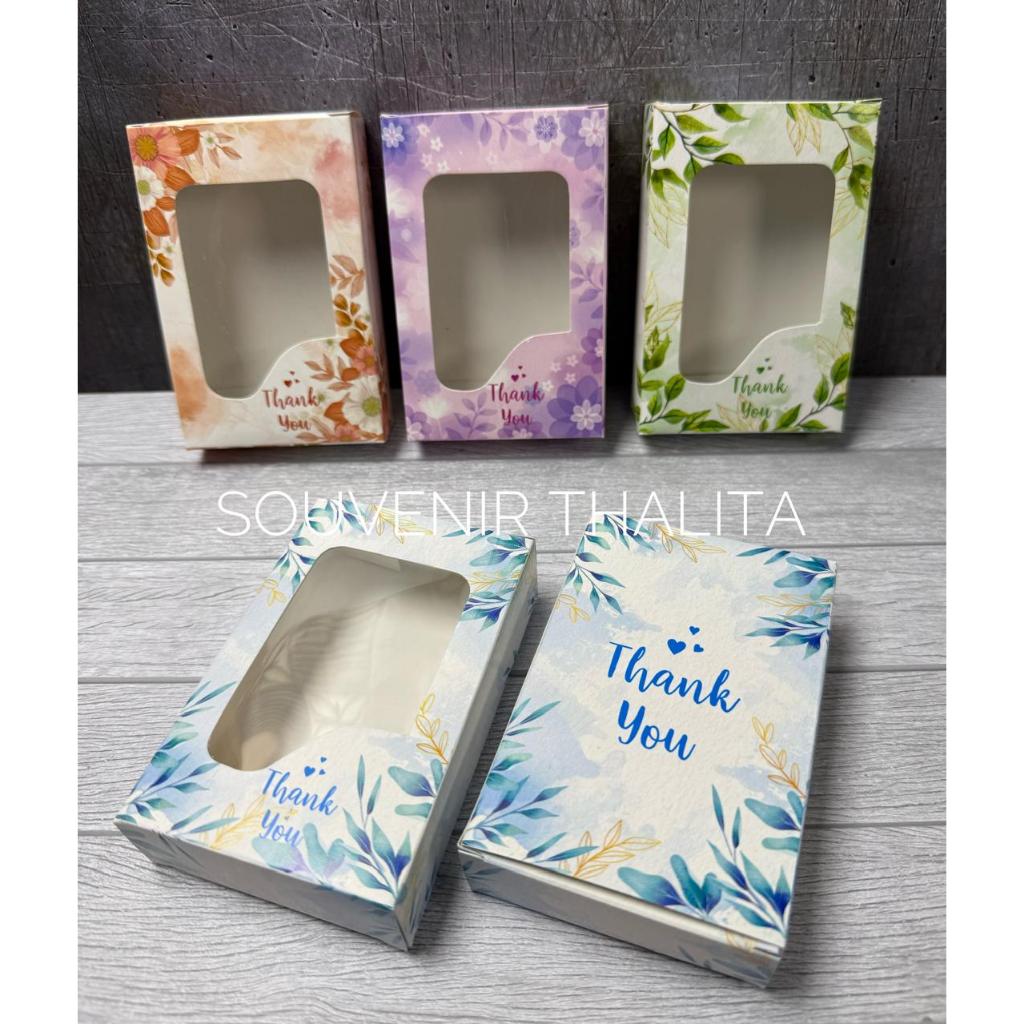 

Isi 100 Pcs BOX WARNA Kemasan Souvenir 7x10 cm, Box MANGKOK DAUN, dll