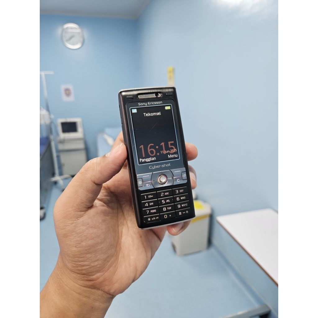 Sony ericsson K800i mulus all operator kolektor item tag sony Walkman W995 W980 W902 K850 Satio C905