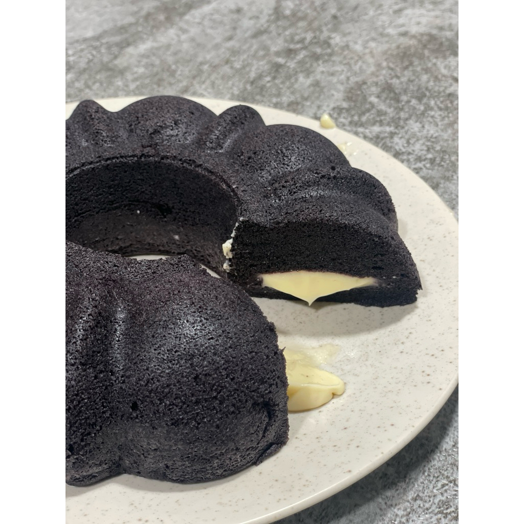 

VIRAL! Bolu Ketan Hitam Keju Lumer