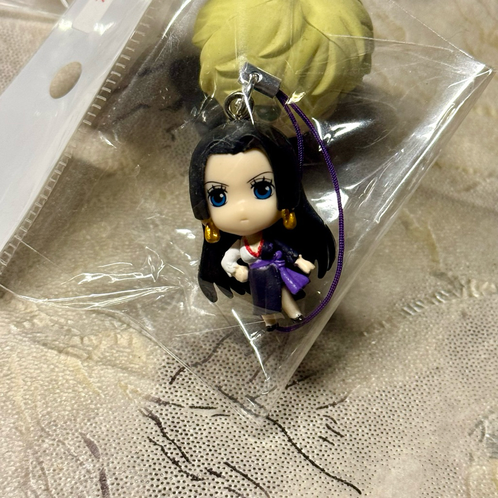 ONE PIECE STAMPEDE Swing Mascot Figure Keychain Charm Boa Hancock Bandai 2019