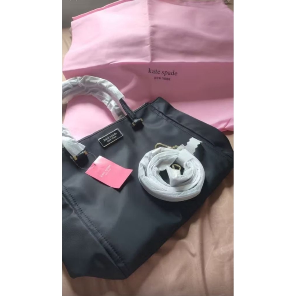 Tidak Ori P L TAS KATESPADE HITAM