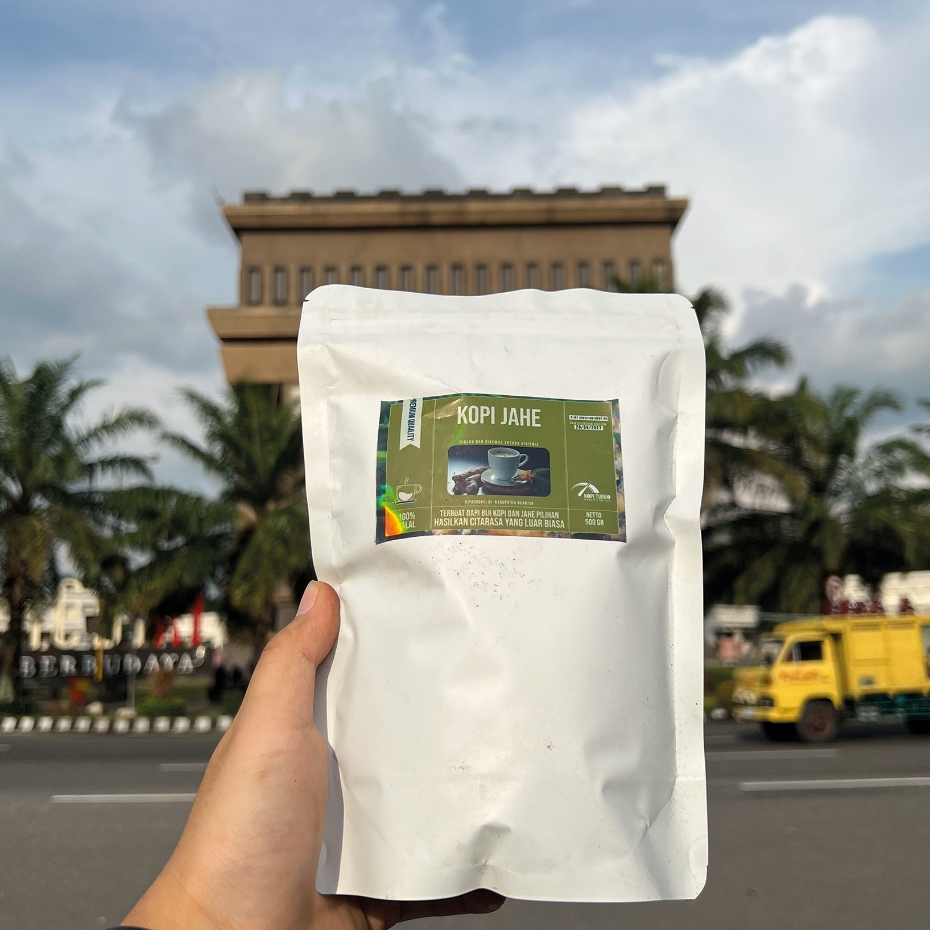 

Bubuk Kopi Jahe Kemasan 500gr Rasa Nikmat Spesial KOPI_TURBO