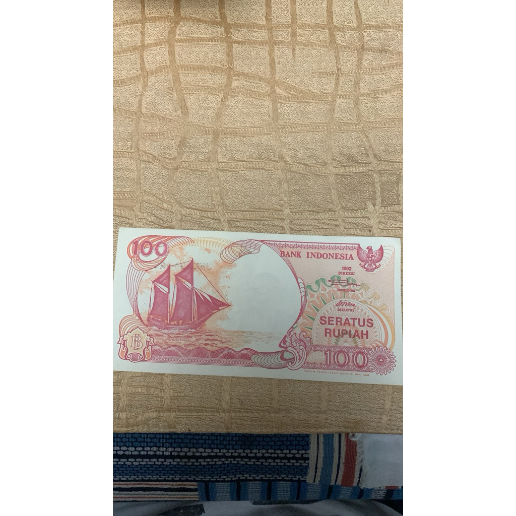 uang kuno 100 rupiah kertas