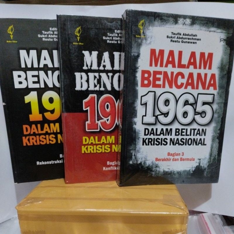 MALAM BENCANA 1965 DALAM BELITAN KRISIS NASIONAL