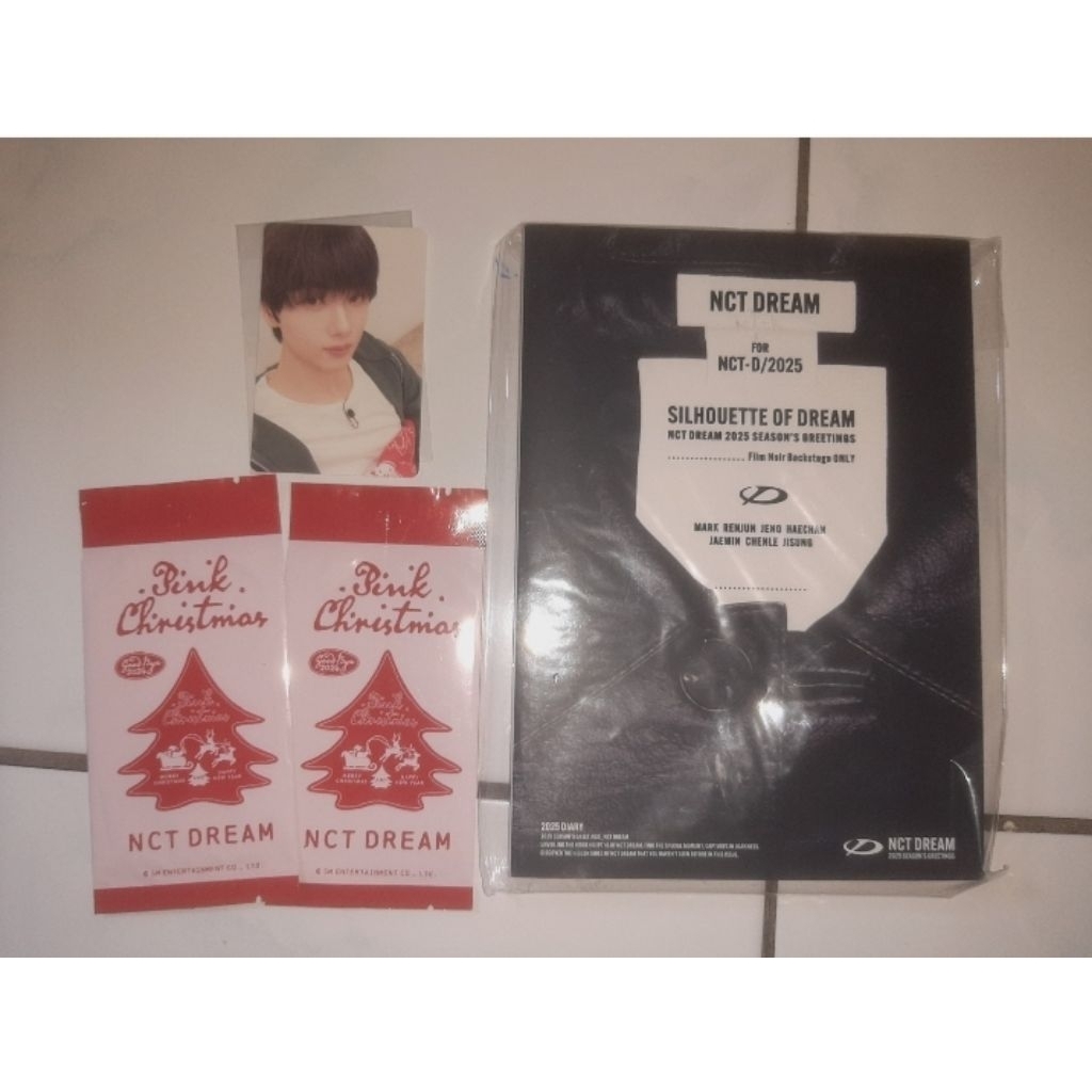 

CLEARANCE SALE!! Hardcover Diary sg25 Dream Tc Xmas Dream 2024 Jisung