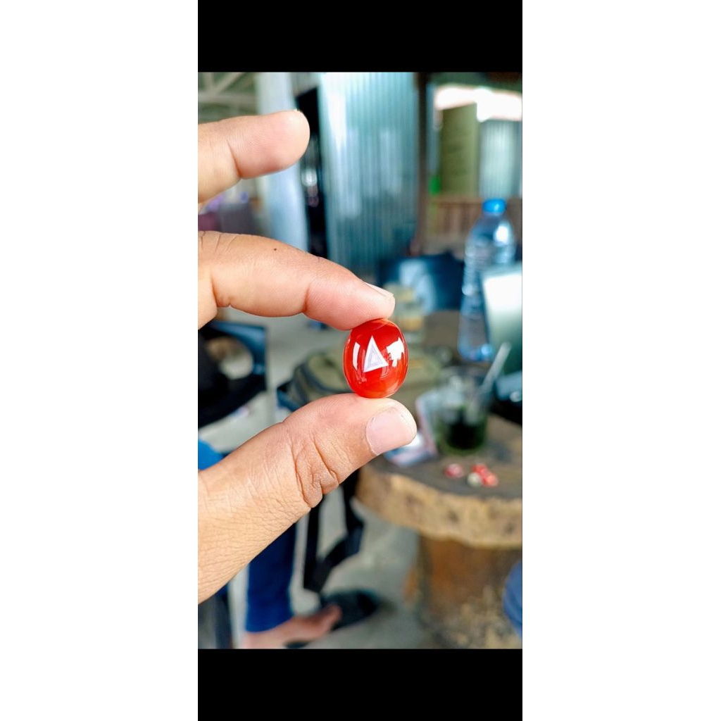 batu Sulaiman merah super langka