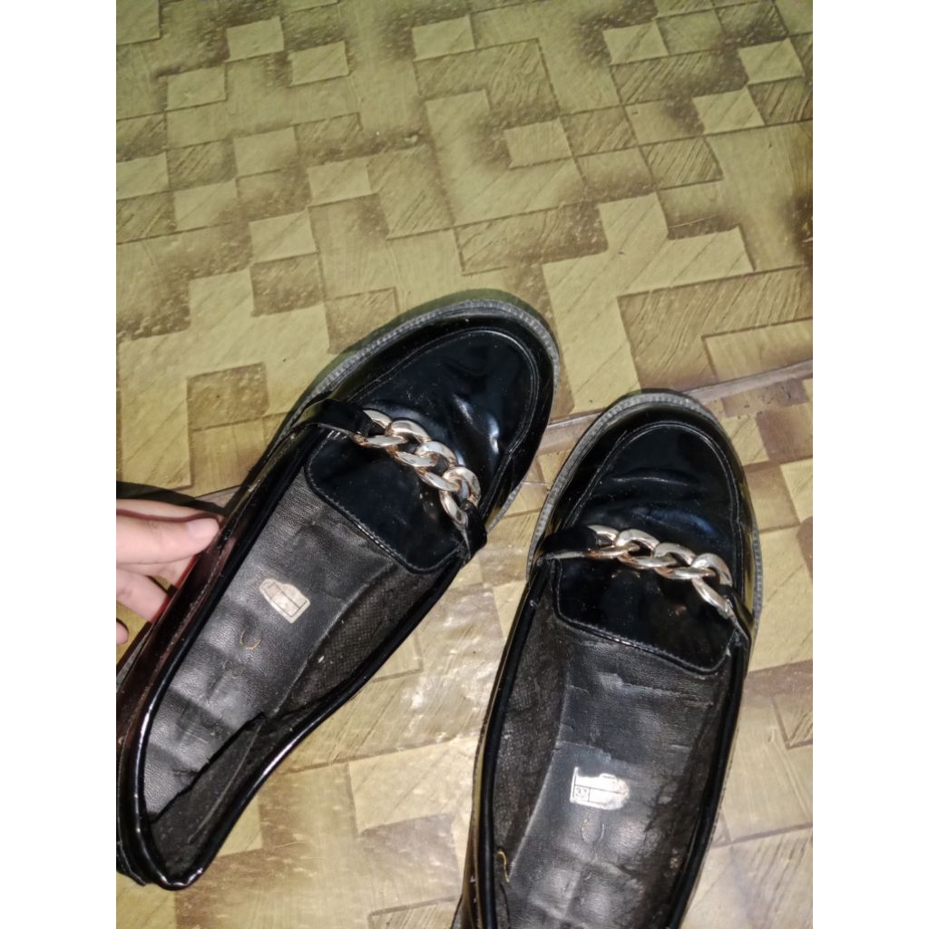 PRELOVED DOCMART WANITA