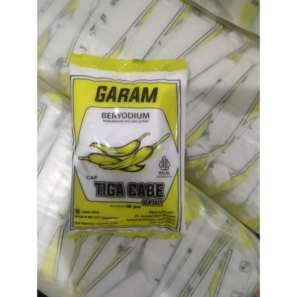 

Garam beryodium atau garam halus 200 gram cap tiga cabe per 1pack/20pcs
