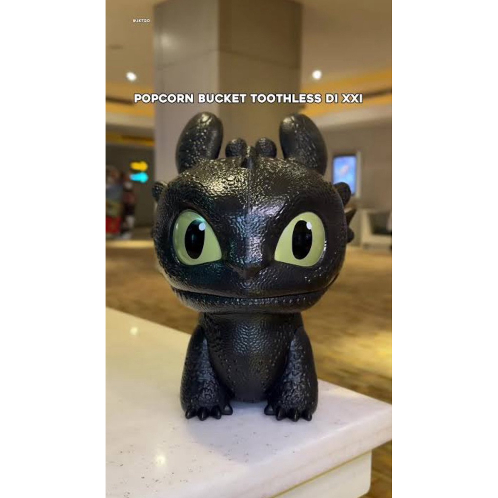 TOOTHLESS POPCORN BUCKET XXI ORIGINAL