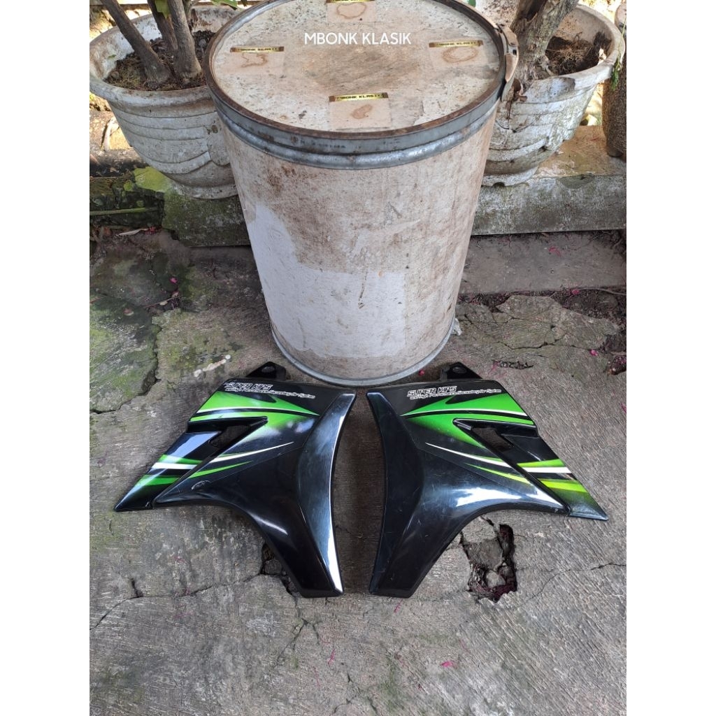 kupingan tangki ninja 150 r ss ORIGINAL cover tangki ninja r ss body sayap tangki ninja r ss tutup t