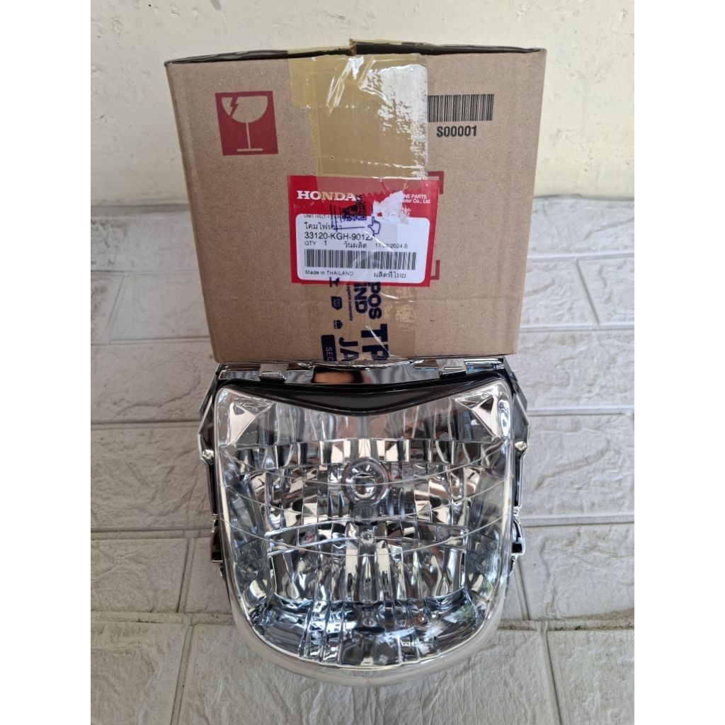 Reflektor Lampu Depan Sonic 125 Old