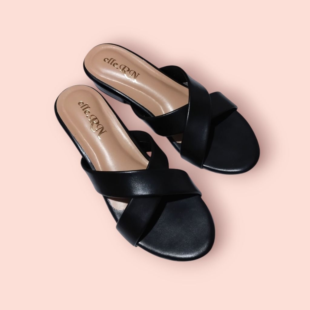 Sandal Wanita Hak Pendek Model Silang