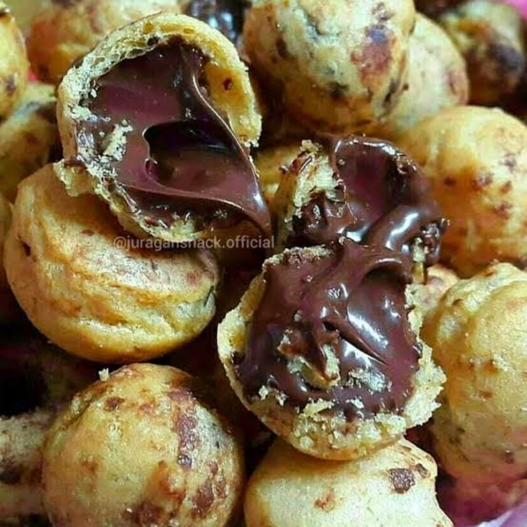 

KURMA AJWA KURMA MADINAH