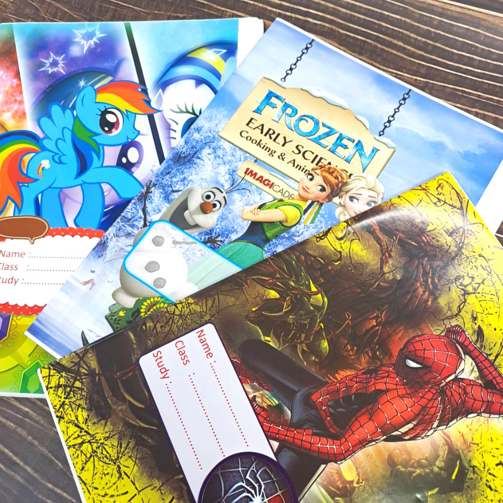 

Sampul Buku Kwarto Anak Gambar Kartun Sofia Frozen Spiderman Transformer - Isi 20 Pcs (Art Paper)