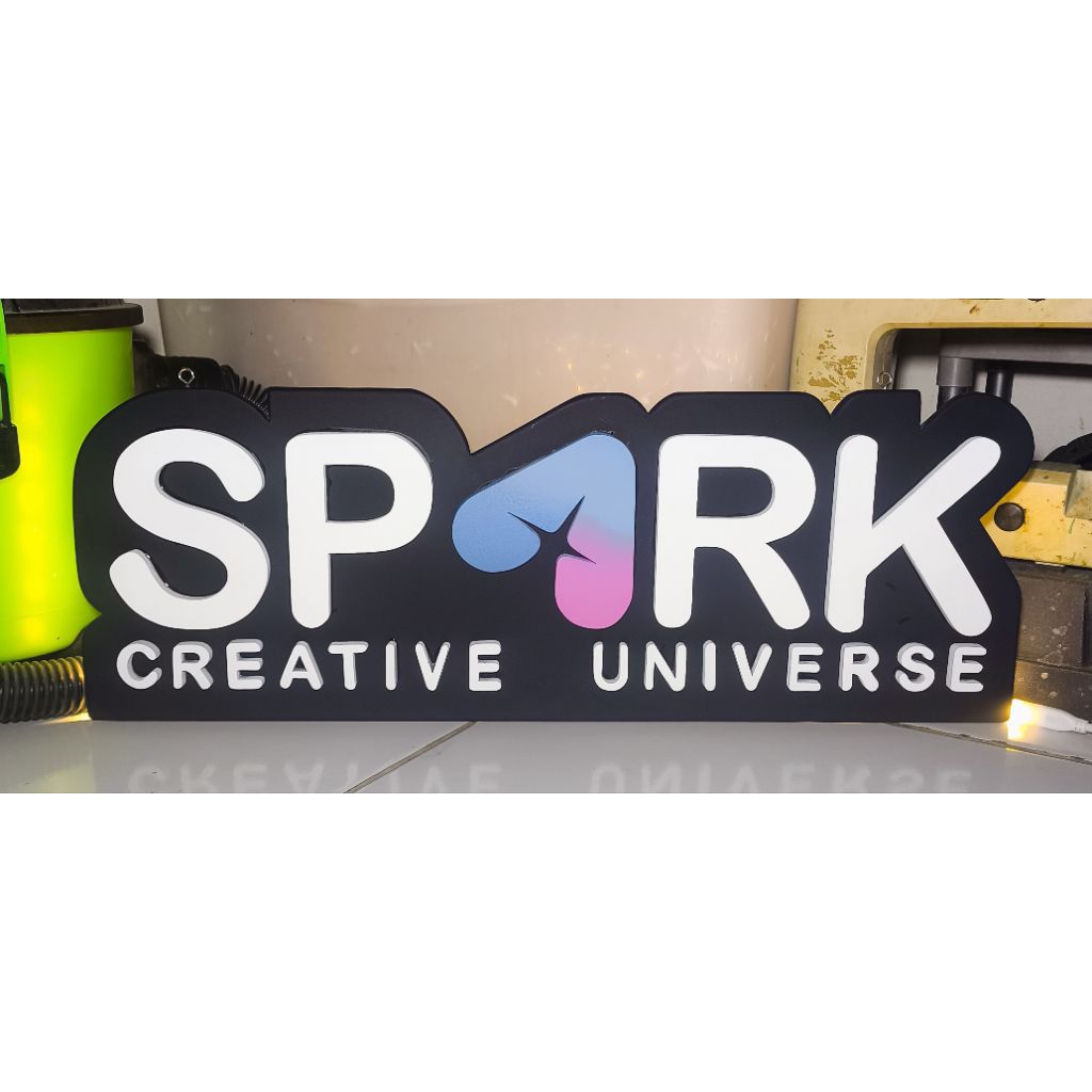 Custom logo huruf timbul kayu led