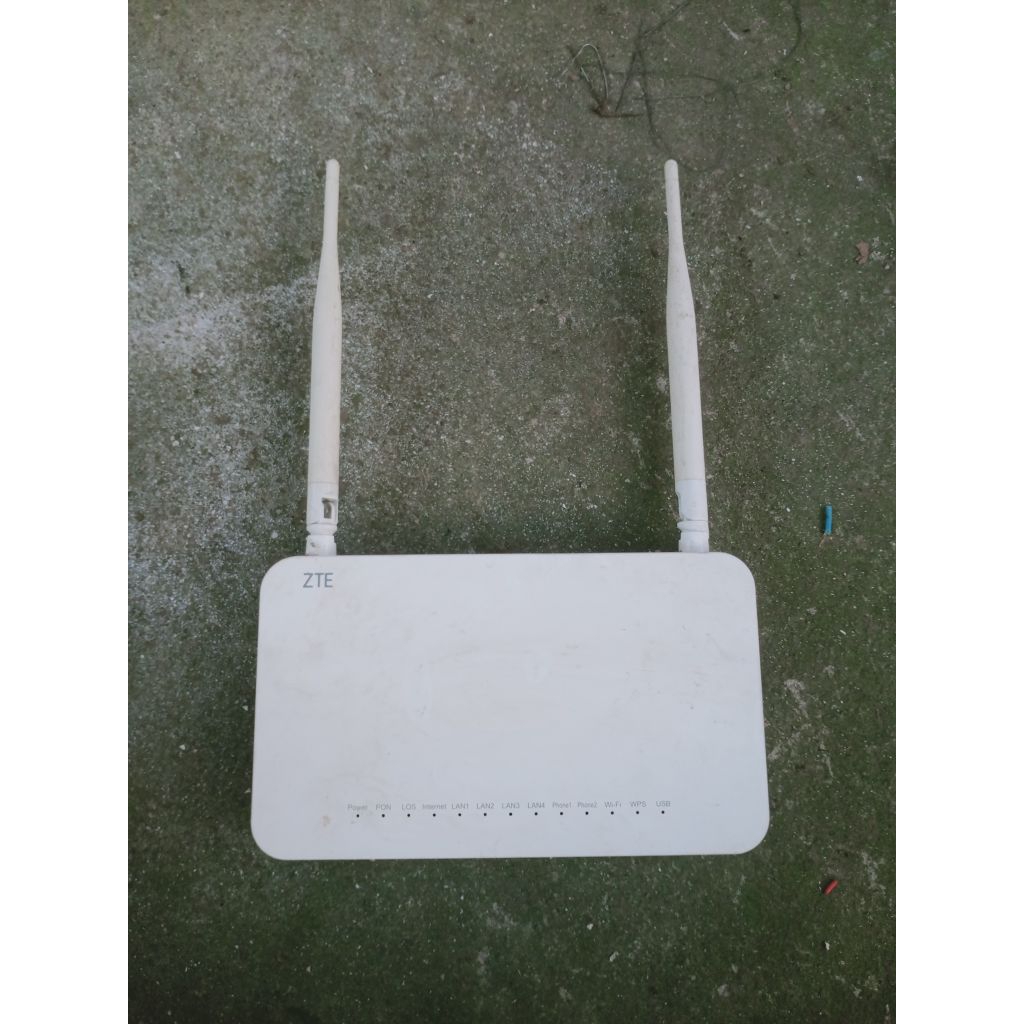 ZTE WiFi Router GPON ONT F609 Soket Biru