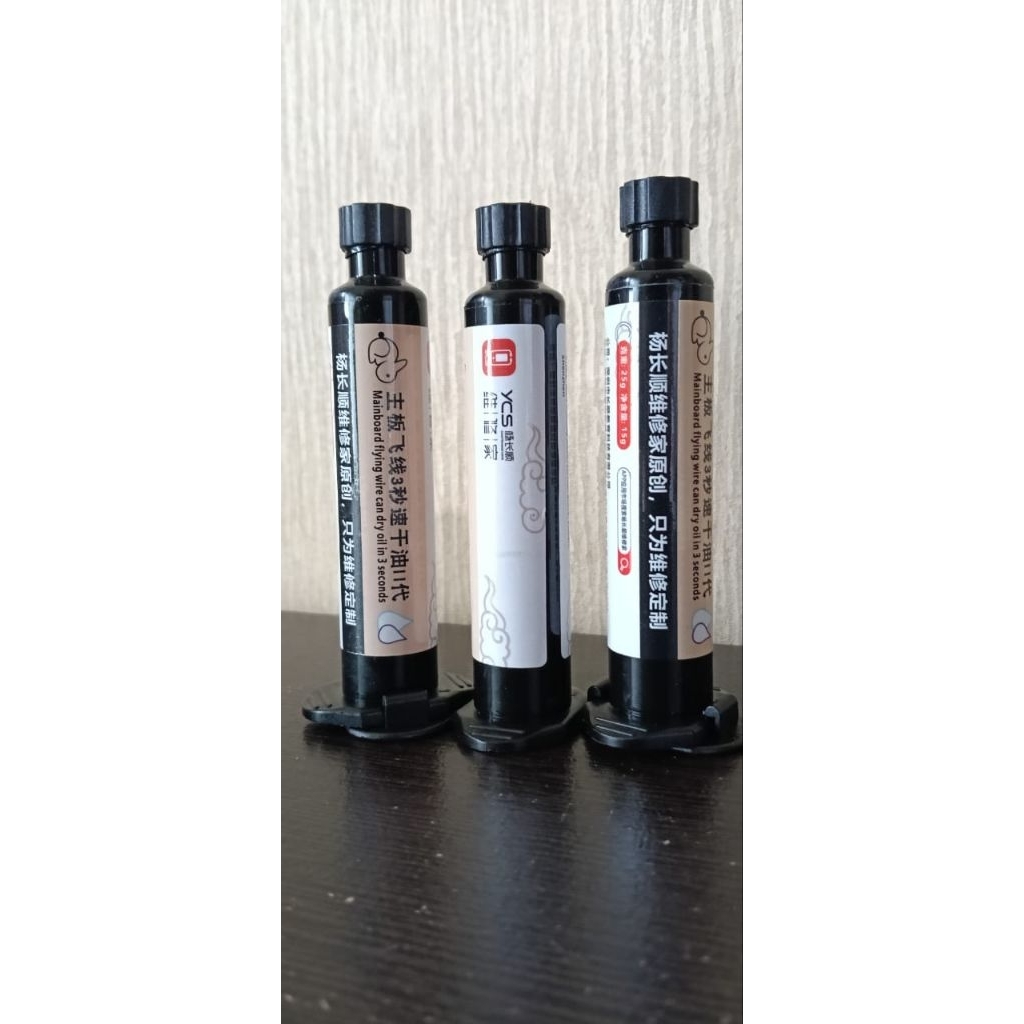 

YCS LEM UV HITAM 3S