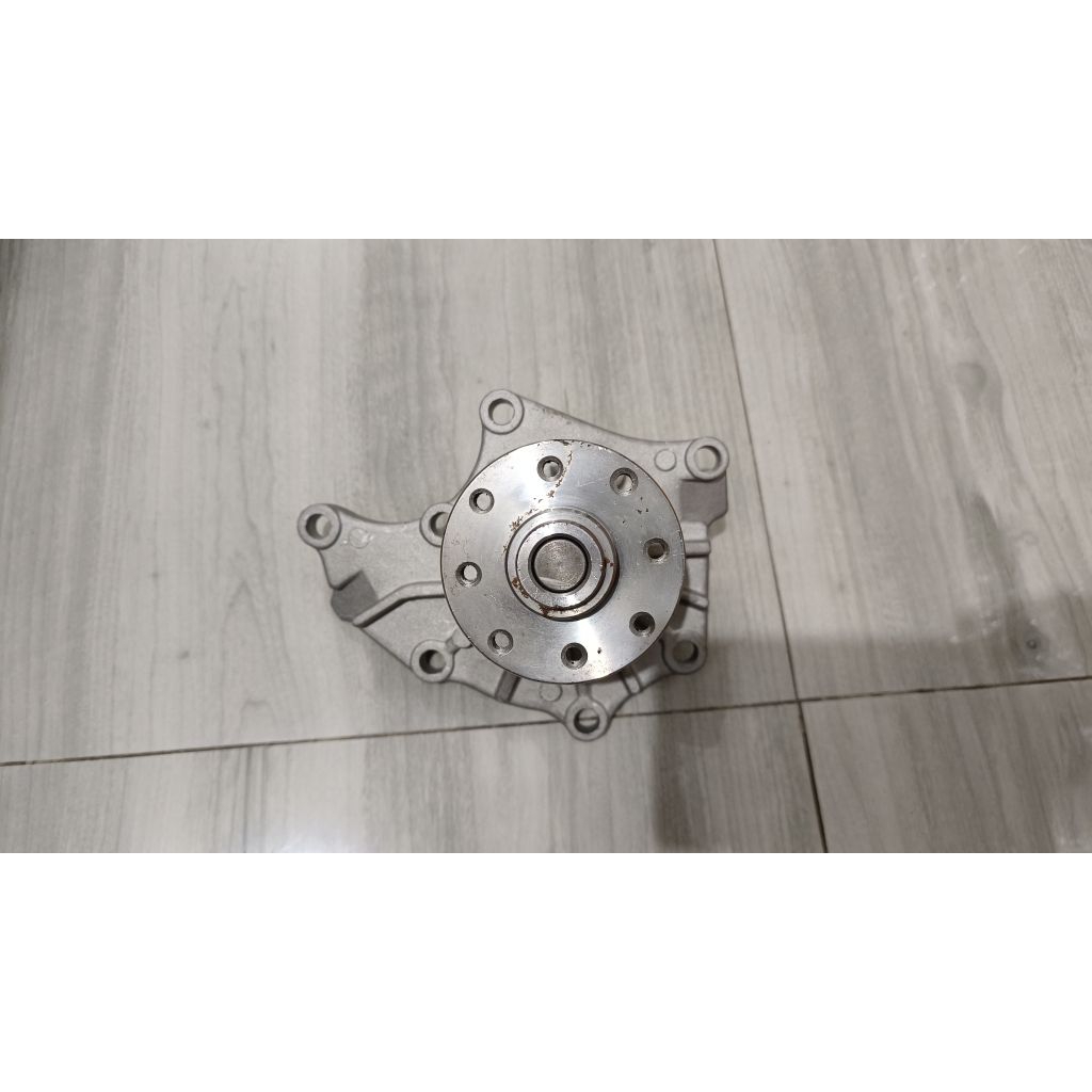Water pump Isuzu Panther Elf 4JA1 4JA1T 4JB1 4JB1T