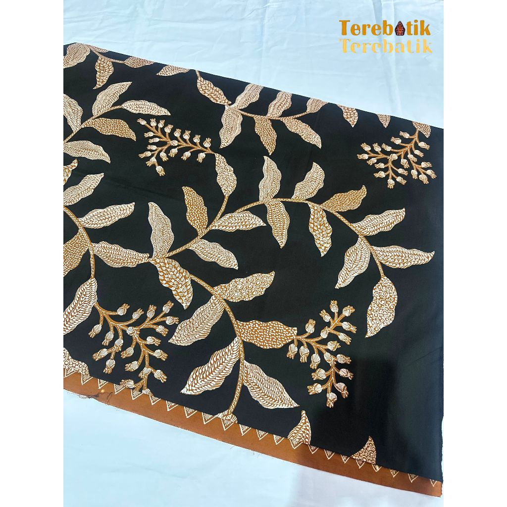 Kain batik tulis motif parijoto cokelat