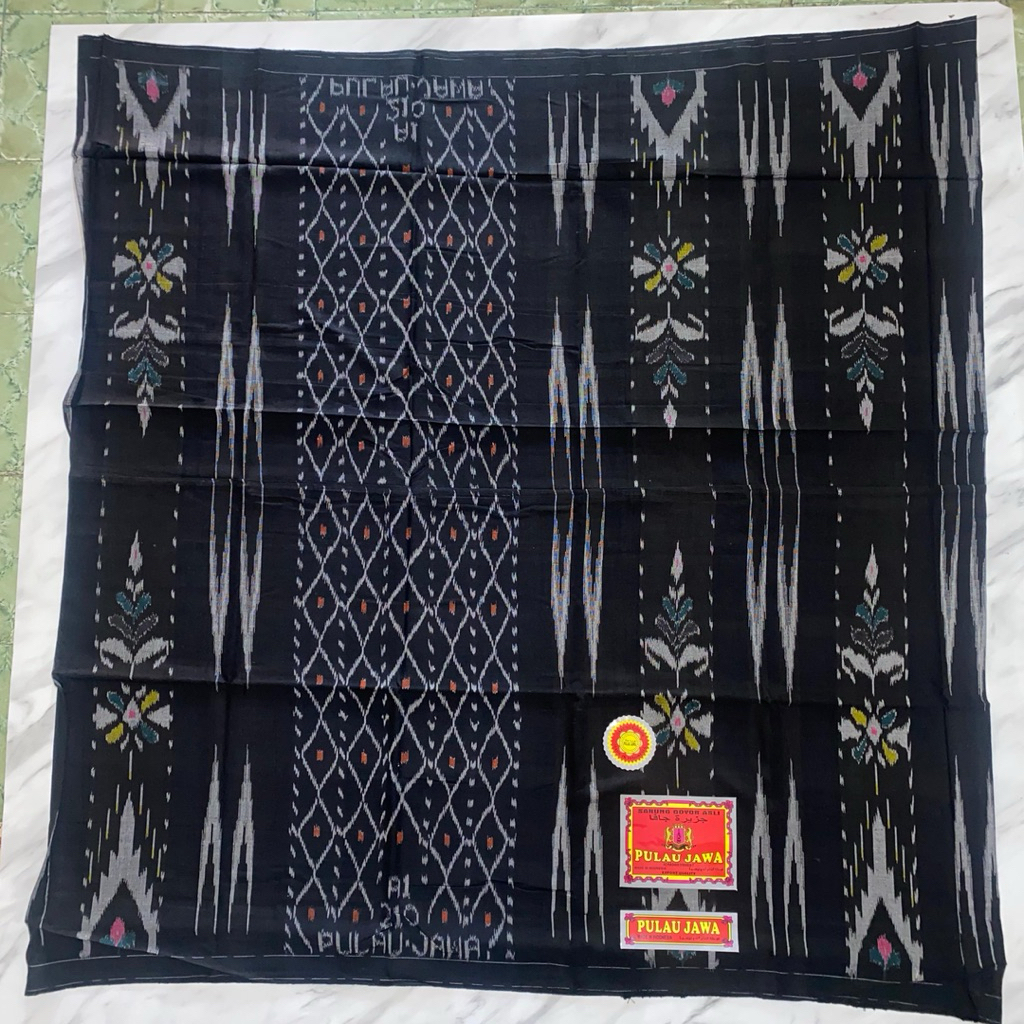Sarung Goyor Tenun Cap Pulau Jawa
