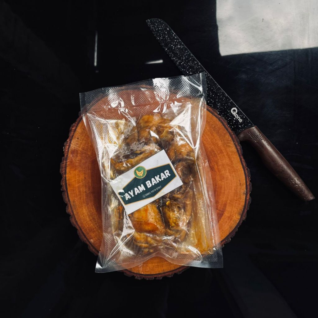 

Ayam Bakar bumbu Padang tinggal bakar 4potong