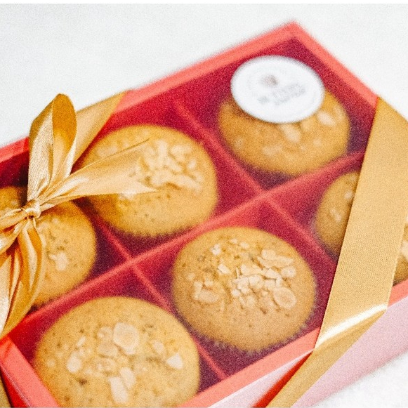 

[ Pre-Order ] Marble Cupcake ( Kue Marmer Cupcake ) Isi 6 pcs