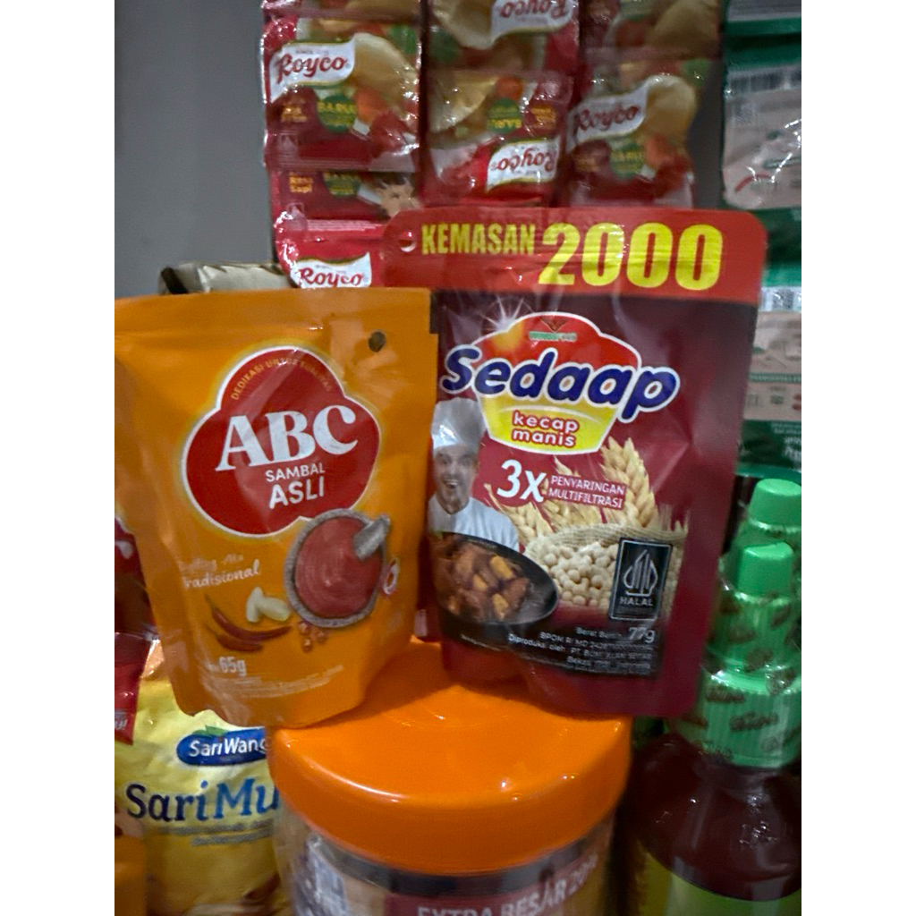 

Kecap dan sauce ukuran kecil