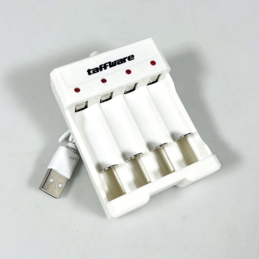 alat cas baterai USB charger baterai A2 A3 4 slot