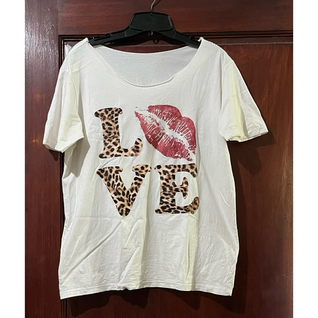 Preloved love leopard crop top y2k baby tee retro streer vintage ahs style stockholm