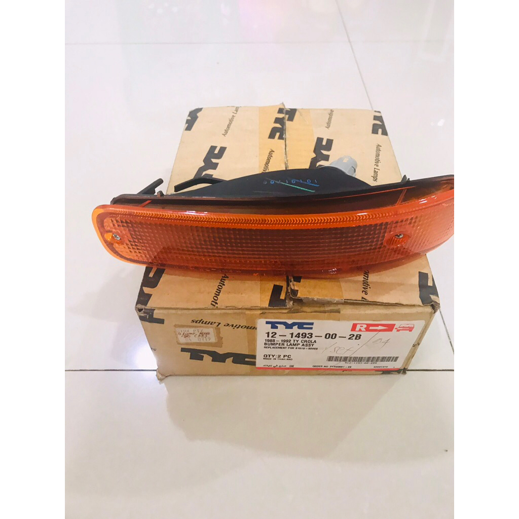 Lampu Sein Bumper Corolla Twincam AE92 kanan