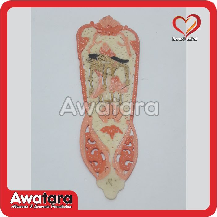 

Pembatas Buku Kulit Rama Shinta motif daun orange