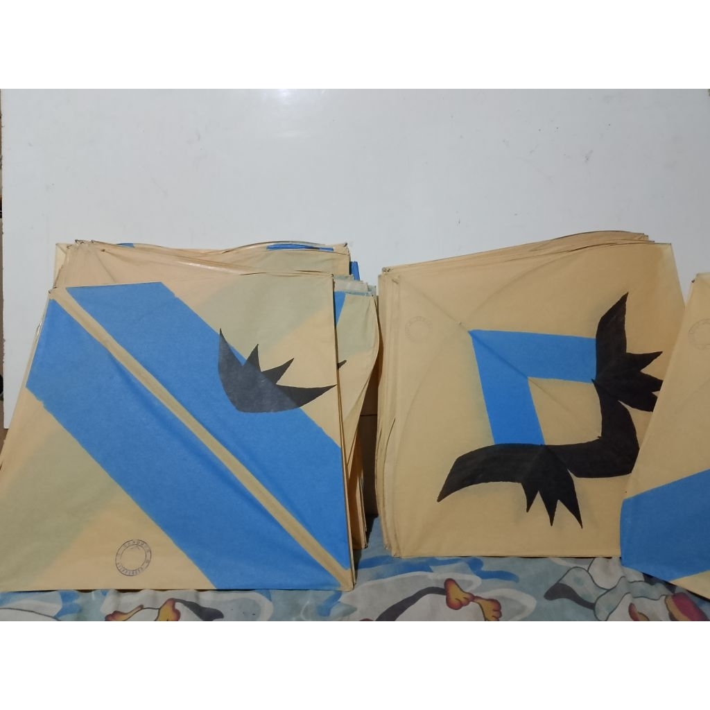 layangan Munaroh semi seot Atep panser