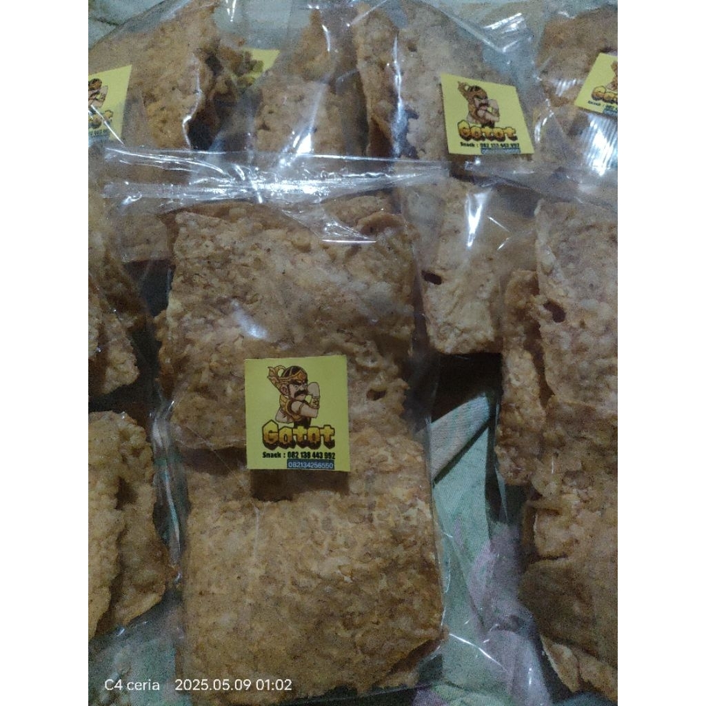 

Tempe kripik krenyes krenyes