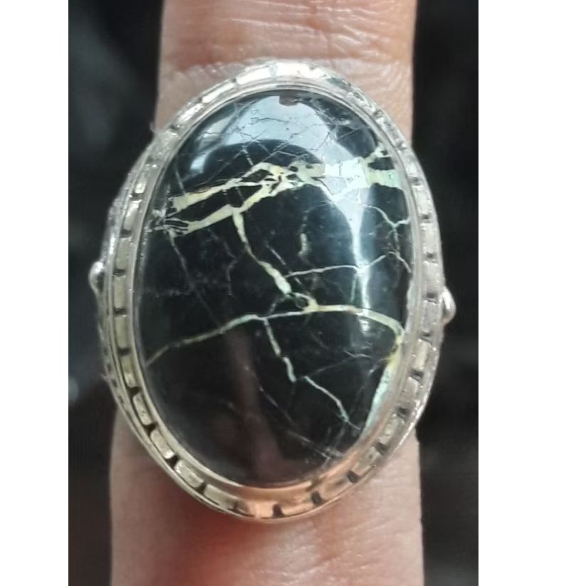 natural pirus Persia hitam