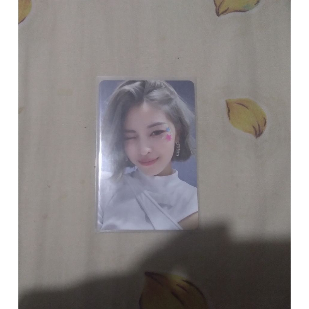 [OFFICIAL] RYUJIN CHESHIRE WITHMUU PHOTOCARD