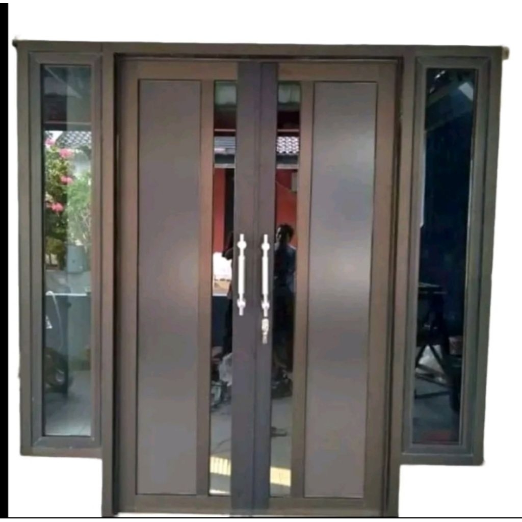 pintu utama motif aluminium