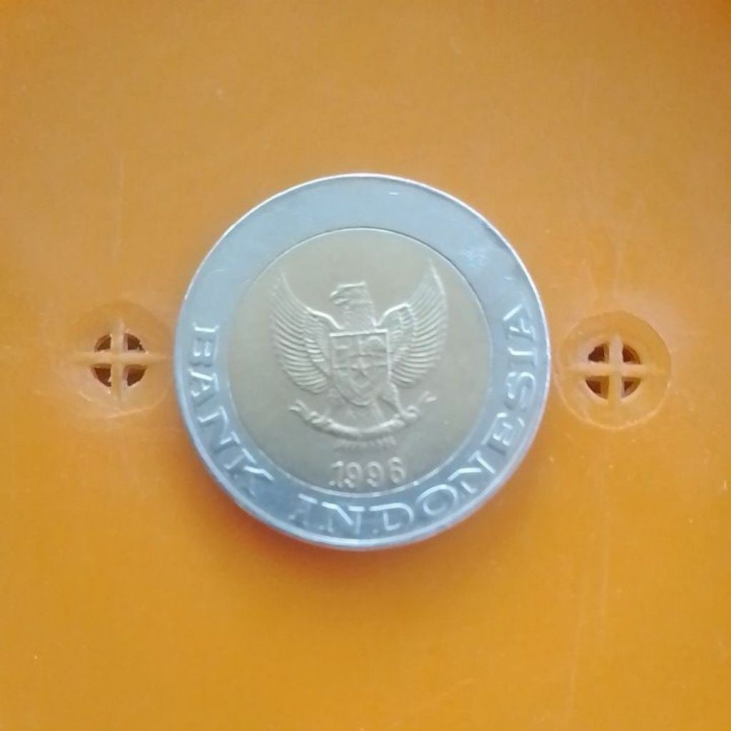 UANG KUNO KOIN 1000 RUPIAH KELAPA SAWIT TAHUN 1996