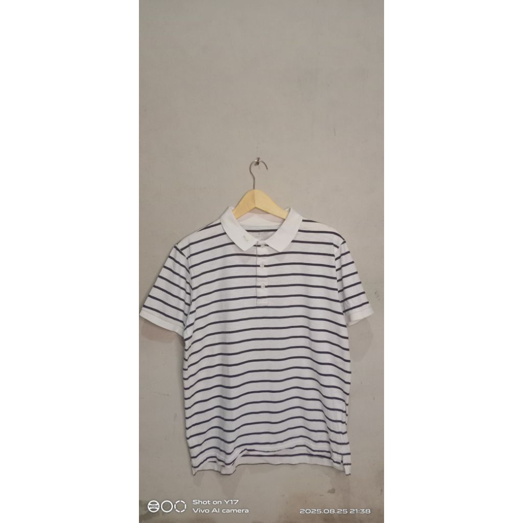 Kaos Kerah Muji Salur