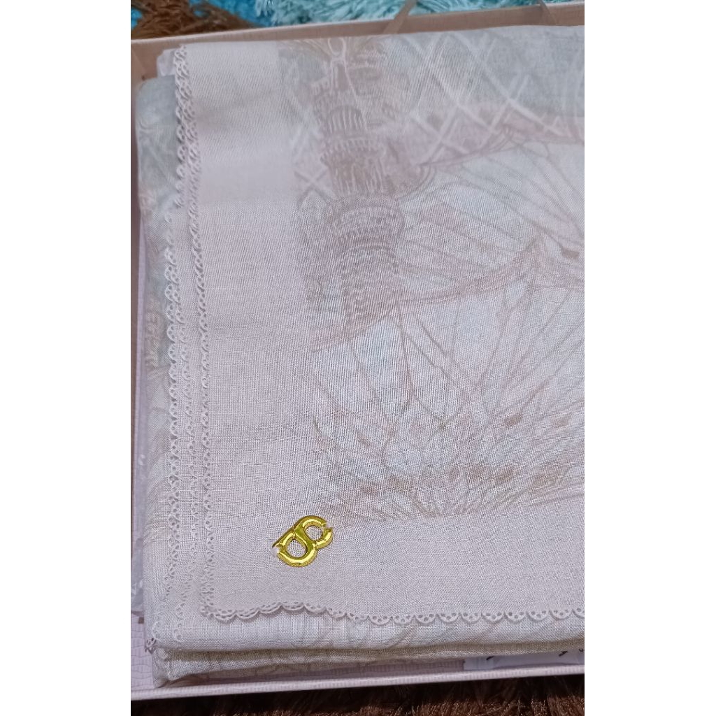 Prelove Buttonscarves Medina Wise