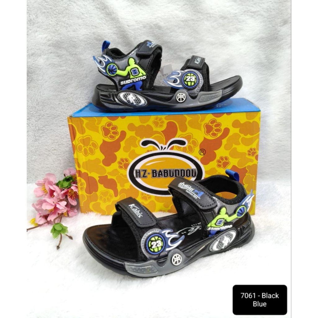 SANDAL GUNUNG ANAK COWOK IMPORT KEKINIAN