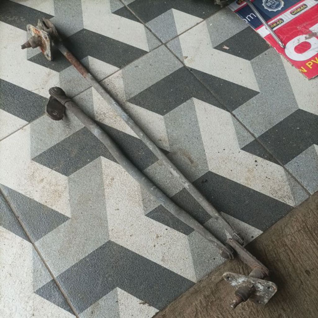 link wiper mitsubishi galant lele