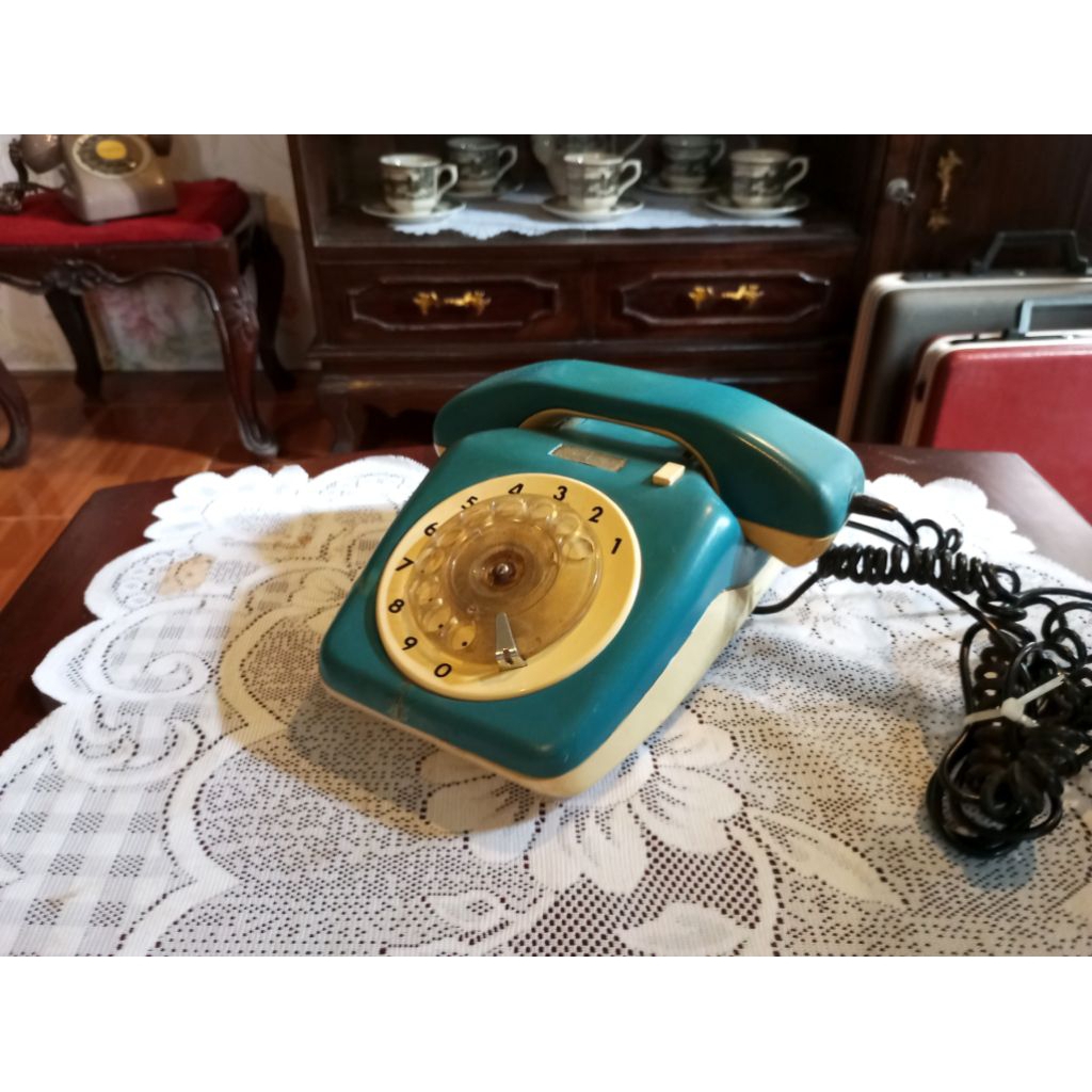 Pesawat Telepon Telpon Putar Kabel jadul antik vintage lawas Tua Retro