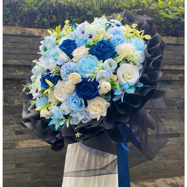 buket bunga artificial daisy/ bouquet bandung / bucket bunga biru bandung / kado ultah/hadiah wisuda