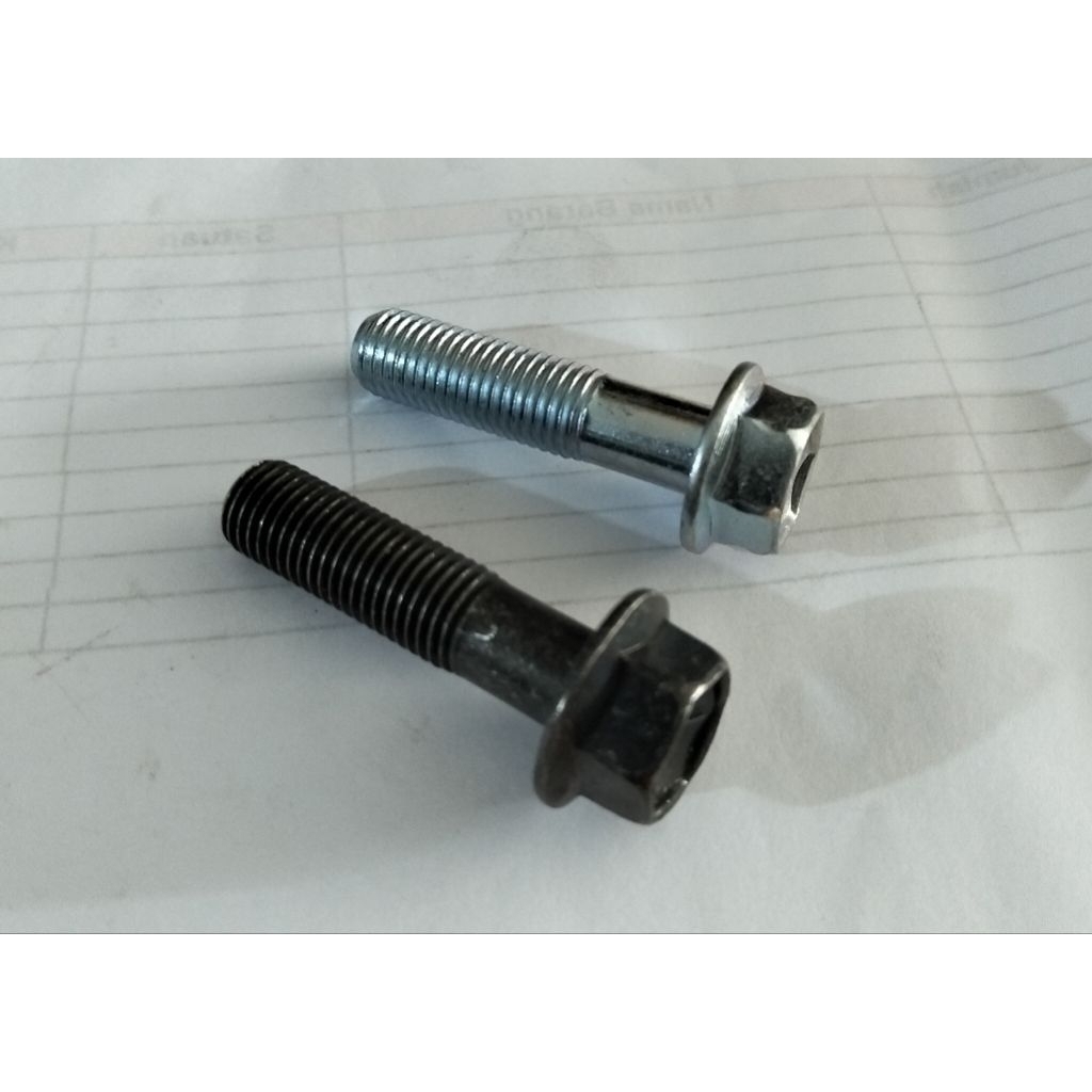Baut Dudukan Knalpot Honda Beat / Scoopy Genio Vario M10x40 Baut 14