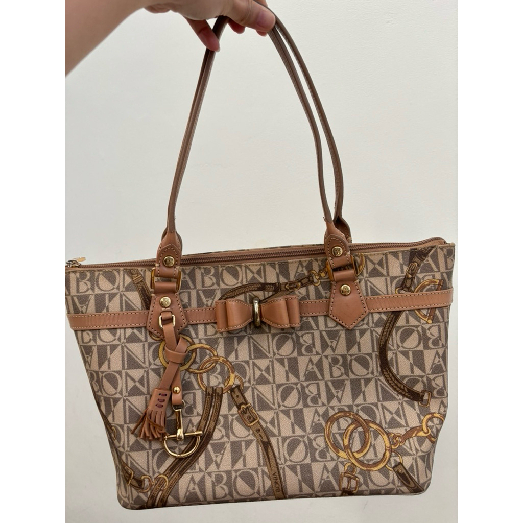 preloved Bonia bag Bonia Totebag tas bahu Tote Bonia