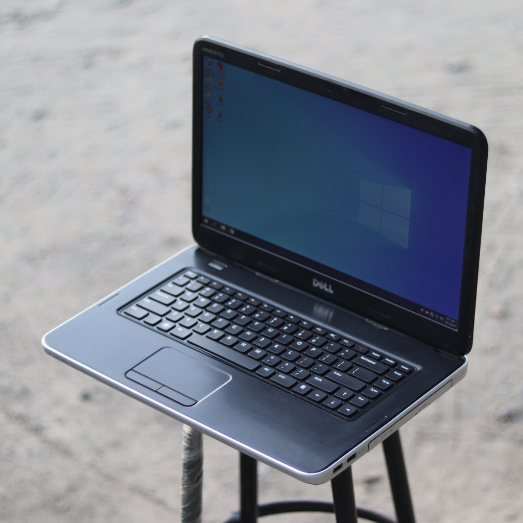 Laptop DELL Vostro Core i5 Normal Siap Untuk Kerja dan Jualan Online