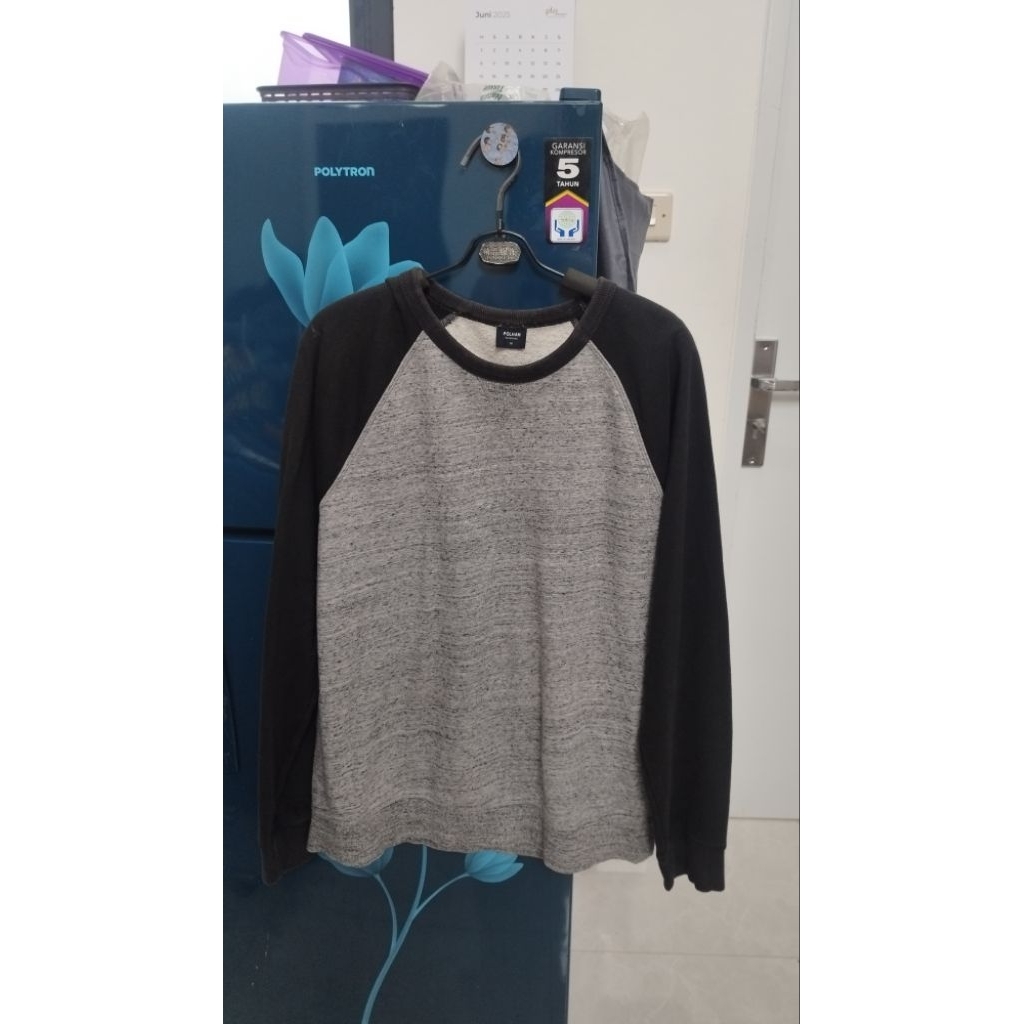 CREWNECK POLHAM TWO TONE ABU - HITAM