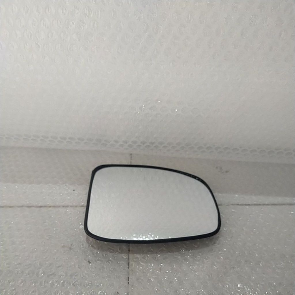 kaca kaca spion cermin mobil honda mobilio Brv