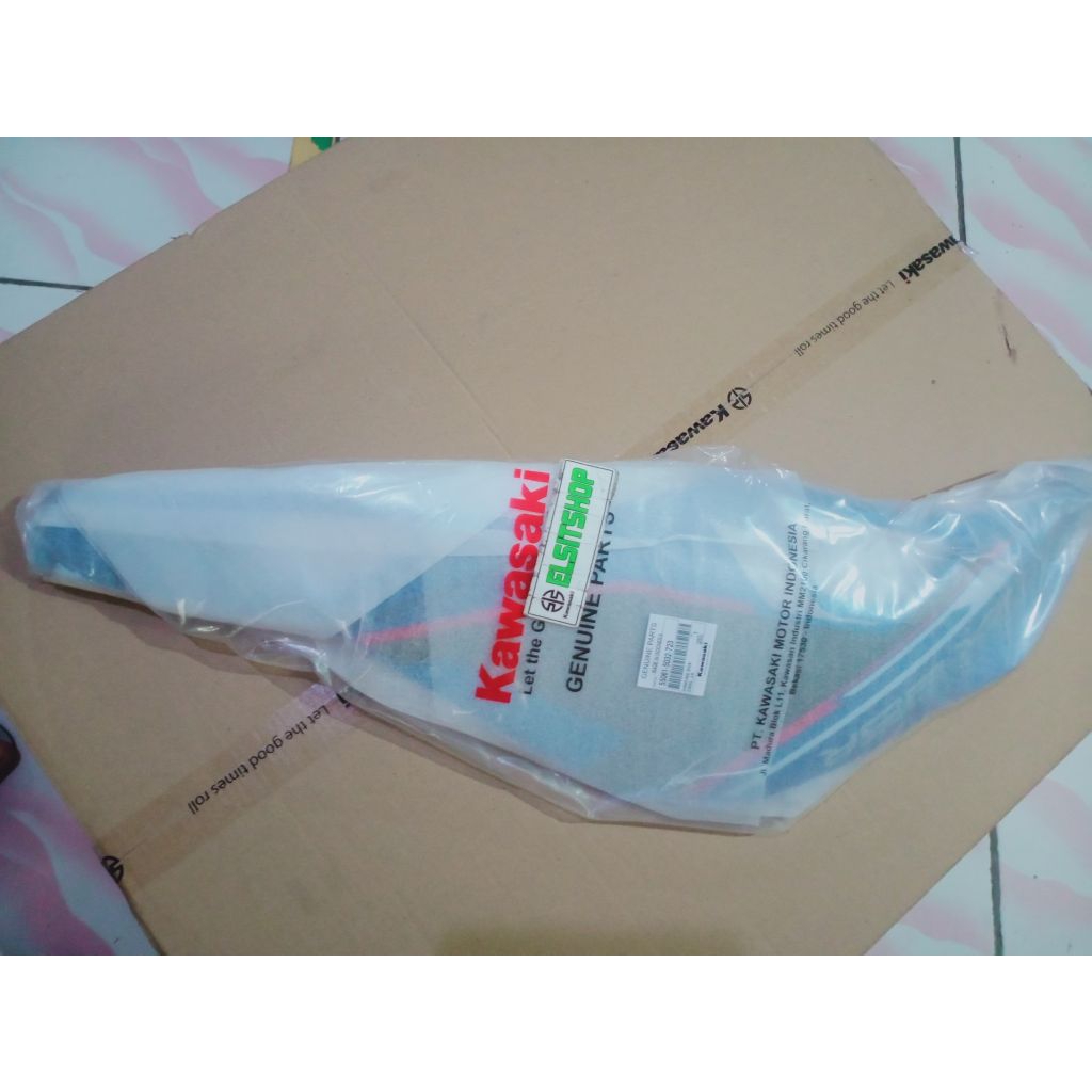 COWLING SIDE KIRI ZX25R ABS SE BIRU